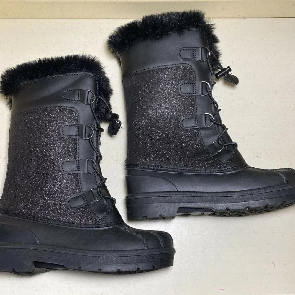 Girls Thermolite Black Faux Fur Winter Boots size 1 cat and Jack Constance